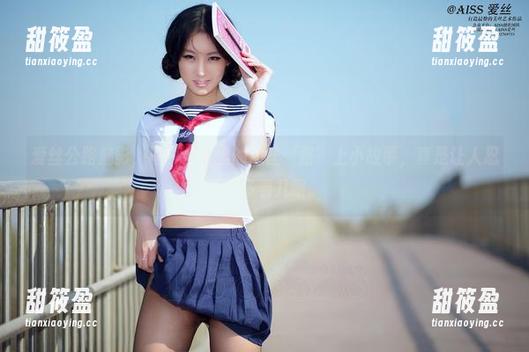 爱丝公路魅影，写真合集里的那些‘路’上小故事，真是让人忍不住多看几眼。