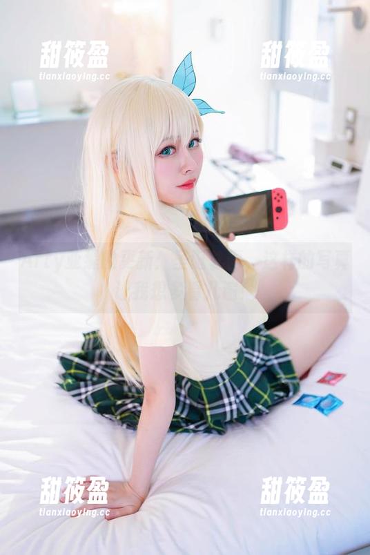 Arty亚缇 Arty亚缇的更新:圣诞甘雨,这样的写真让我想多看几遍!