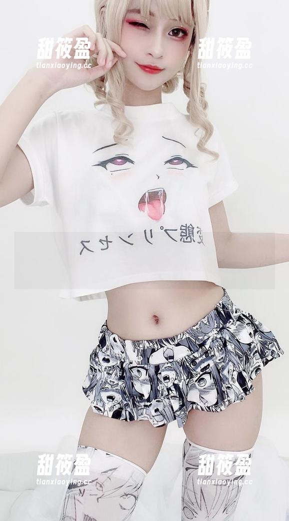 Azami 在Azami的拉姆雷姆中,cos的每个细节都是极致的享受,分享一下我的小心情!