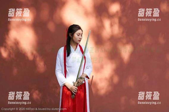 MiiTao蜜桃社-谢芷馨Sindy MiiTao蜜桃社 - 在海边遨游,谢芷馨Sindy的作品把我们牵入了梦幻的水世界