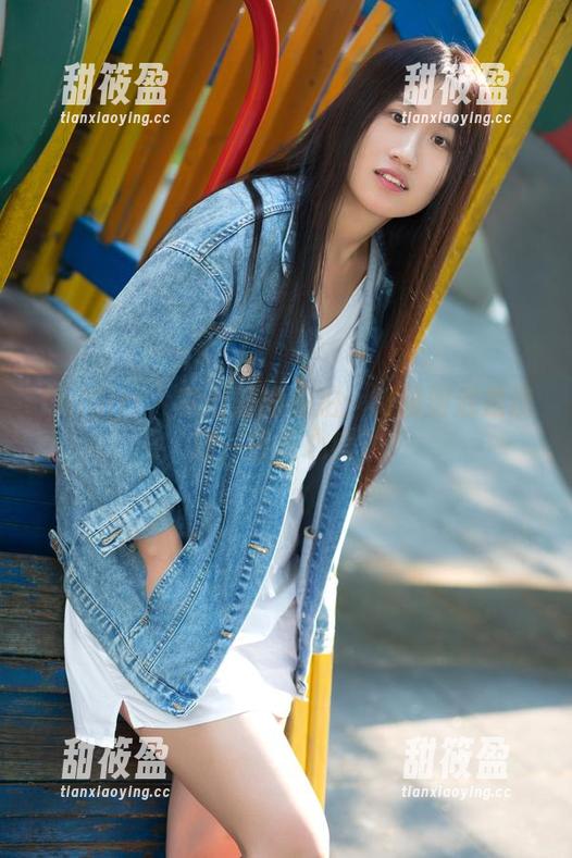 TuiGirl-李七喜 TuiGirl - 李七喜的私拍:制服到底是魔法,还是心魔?