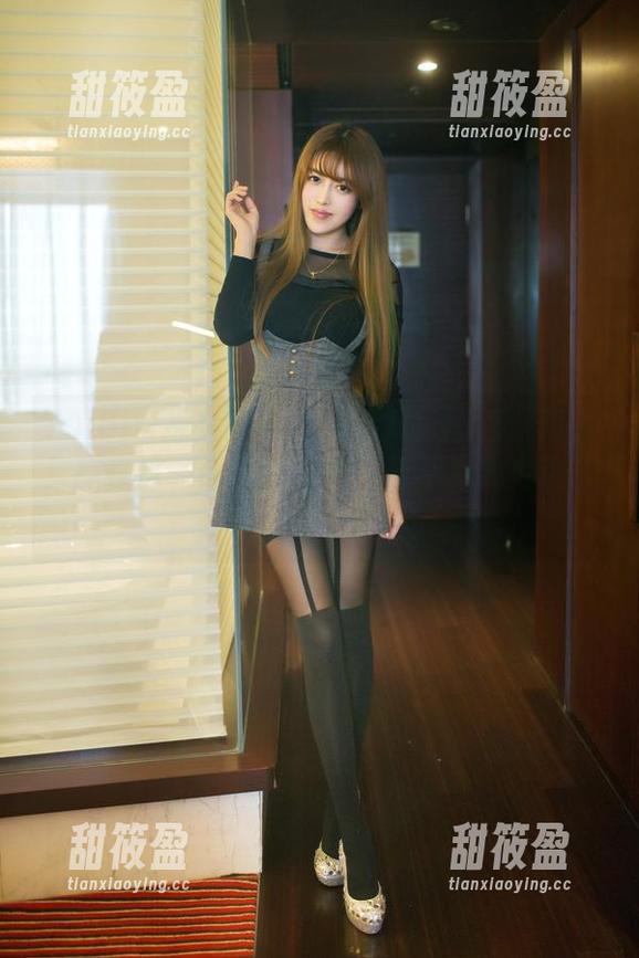 TuiGirl推女郎-赵纹清 TuiGirl推女郎 - 赵纹清双人图包:两个灵魂在这一刻碰撞,火花是不是太炙热了?