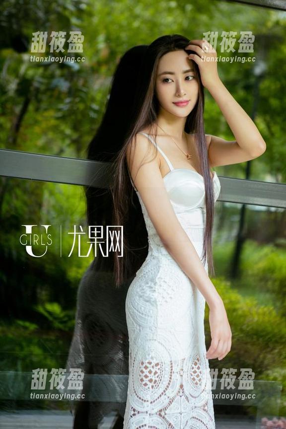 UGirls尤果网 - 甜心福利大放送：温鈊怡图库里的绝美分享，送你满满好心情！