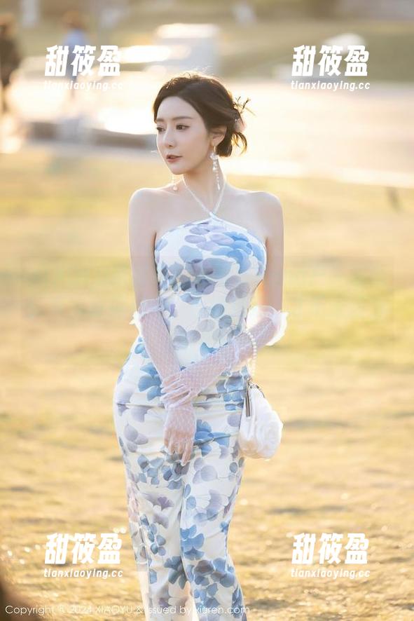 XIAOYU语画界-小海臀Rena XIAOYU语画界 - 小海臀Rena户外写真:其实穿得越少,心情越好…才不是因为晒黑!