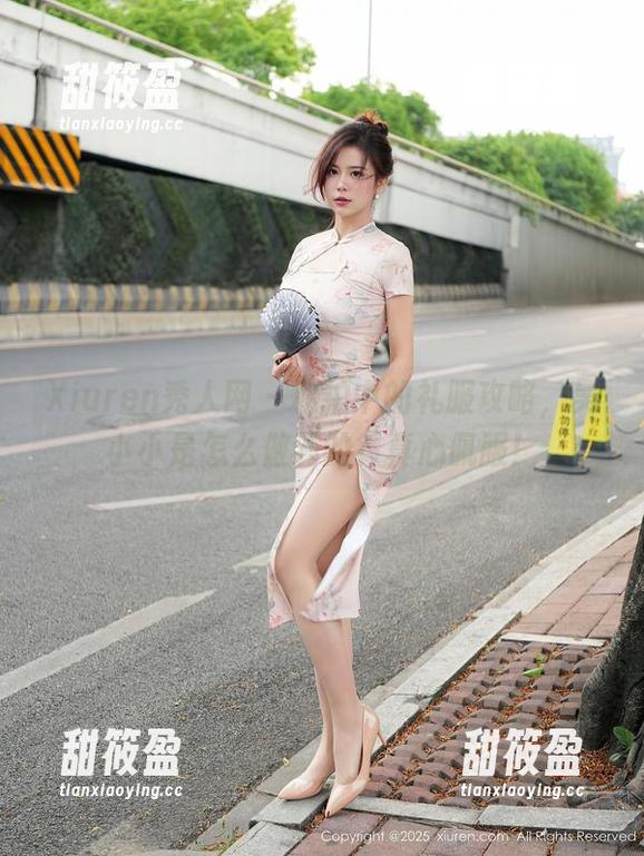 Xiuren秀人网-吴小小 Xiuren秀人网 - 私拍中的礼服攻略,吴小小是怎么做到的?真心佩服!