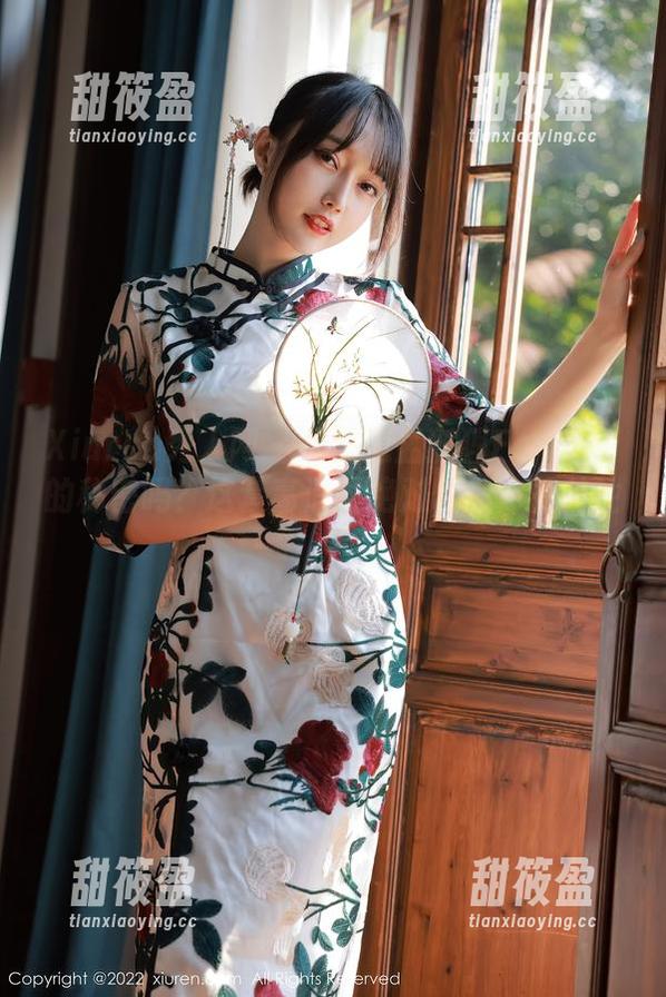 Xiuren秀人网-孟狐狸FoxYini Xiuren秀人网 - 想知道孟狐狸FoxYini的秘密吗?这套高清图绝对值得你的关注!