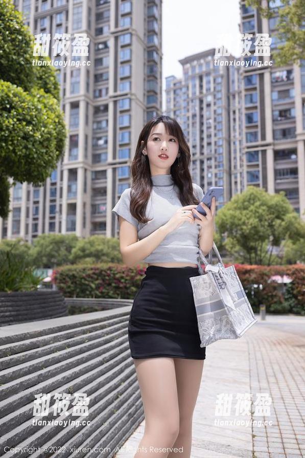 Xiuren秀人网-王雅姗是我 Xiuren秀人网 - 这不是打光,这是王雅姗是我的无圣光自拍界限挑战,图包自取!