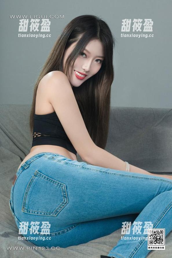 丽柜 - 文静校服精选，轻松捕捉那些夏天的风与阳光！
