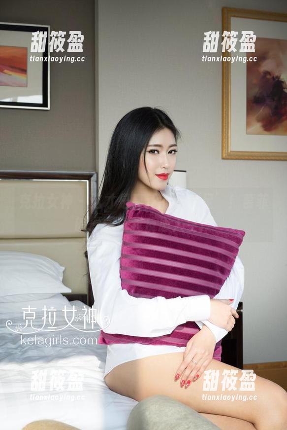 克拉女神-慕菲 克拉女神 - 这才是真正的‘美足’!慕菲的原图让我反思人生!