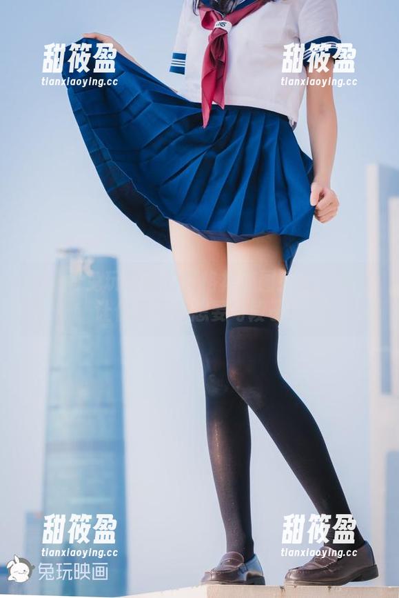 兔玩映画 来看看兔玩映画的红格裙套图!资源多到让你忍不住想要写段子!