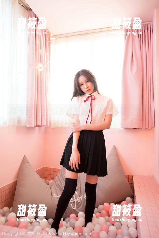 嗲囡囡-SiByl李思宁 嗲囡囡 - 当SiByl李思宁化身厨娘,全套写真让你心动不已!