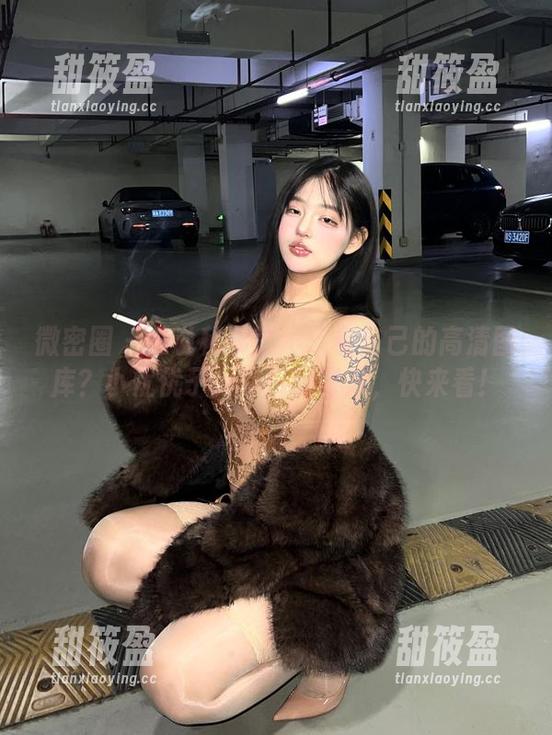 小优优子 微密圈 - 谁说秘书就不能有自己的高清图库?小优优子为你打破常规,快来看!