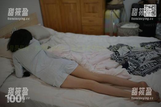 异思趣向-美子 异思趣向 - 豹纹短裙加持:高清写真中的美子简直自带闪光特效!