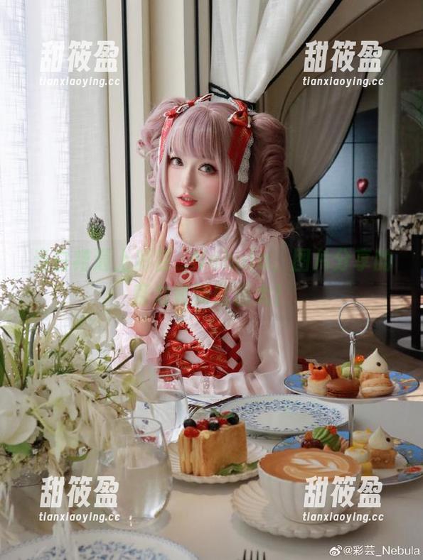 彩芸_Nebula 当白裙遇上彩芸_Nebula,图片分享的魔力竟如此强大!