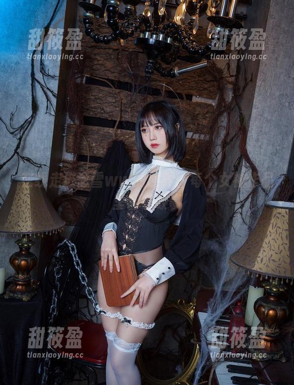 念雪ww 在线走进念雪ww的世界:每个女神作品里都有故事