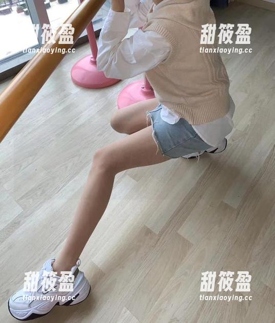 无敌哒小姨妈 微密圈 - 无敌哒小姨妈新图包上线,油亮得像刚刚从水里捞上来的……咳,有点失控。