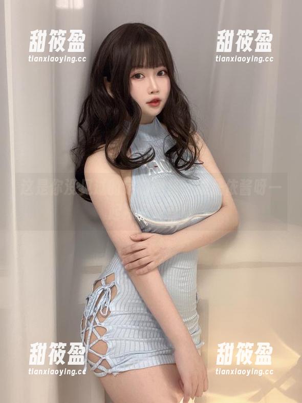 是依酱呀 这是你没见过的定制图集,跟是依酱呀一起裸足踏春!