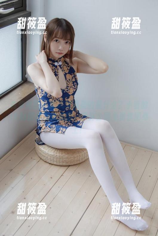 森萝财团-小香 森萝财团 - 比风景更美的是什么?小香的JK制服和灰丝美腿,户外公园免费套图奉上!