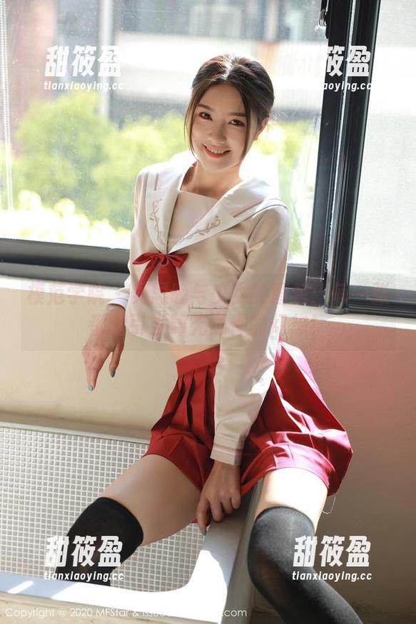 模范学院-吴思晚 模范学院 - 吴思晚与少女的图包:每一张都能引发肆无忌惮的幻想!