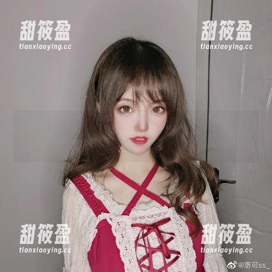 洛可ss 分享洛可ss的女友原图,这种既甜又撩的感觉真是太绝了!