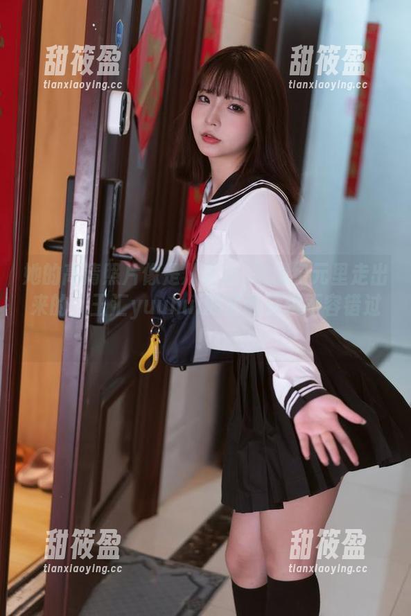 玉汇yuuhui 她的高清照片像是从尼尔·机械纪元里走出来的,玉汇yuuhui的圣诞特辑不容错过!