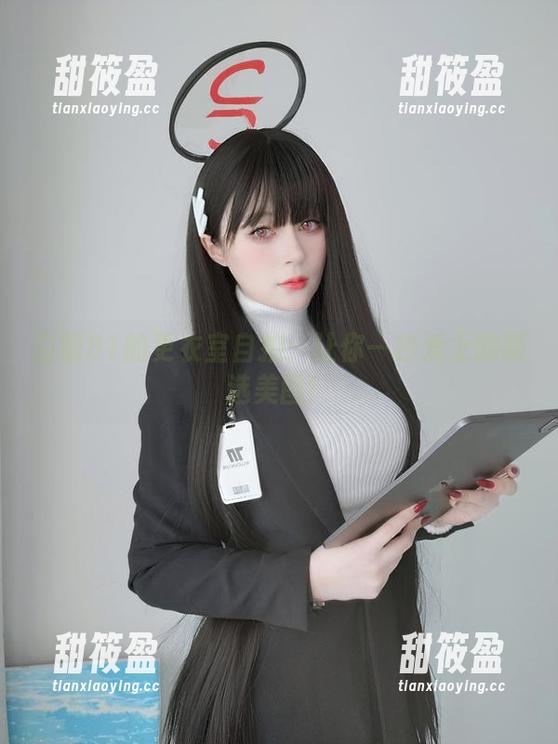 白银81 白银81的更衣室自拍:让你一秒爱上的精选美图!