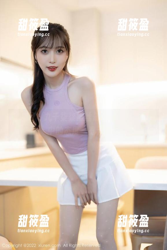 秀人网-九千柒柒 秀人网 - 九千柒柒黑丝最新版登场,图库中的态度一览无遗!