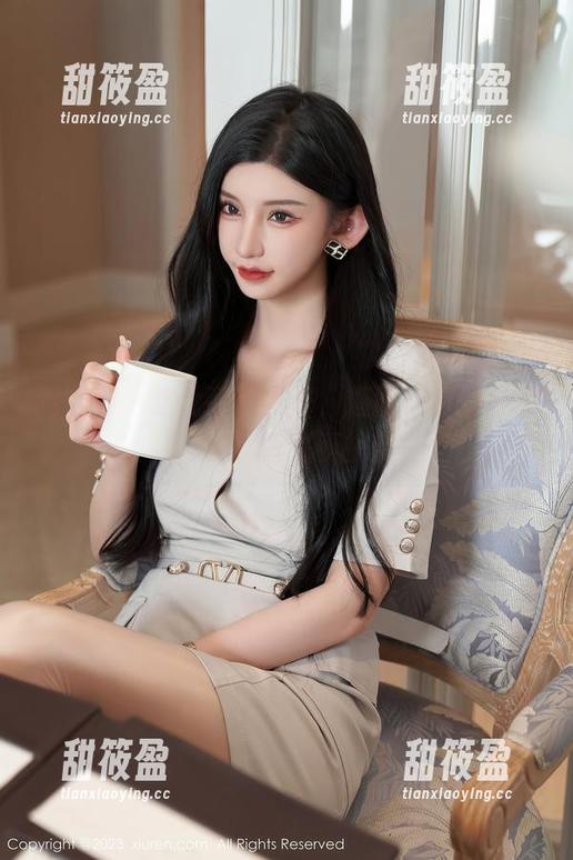 秀人网-唐翩翩 秀人网 - 这个甜心图包,唐翩翩的魅力无穷,但我还是要挑刺。