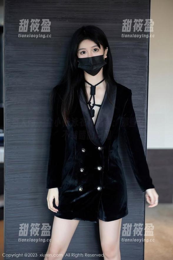 秀人网-金小依 秀人网 - 金小依泳衣作品集:那些让人目不转睛的瞬间