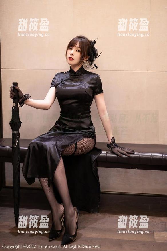 秀人网 - 陈雅漫VICKY天使私房：从不起眼的小角落到心里的光芒