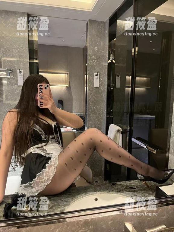 美邵女Baby 微密圈 - 看,美邵女Baby的新油亮!原图都要晃到你的眼睛,别错过更新!