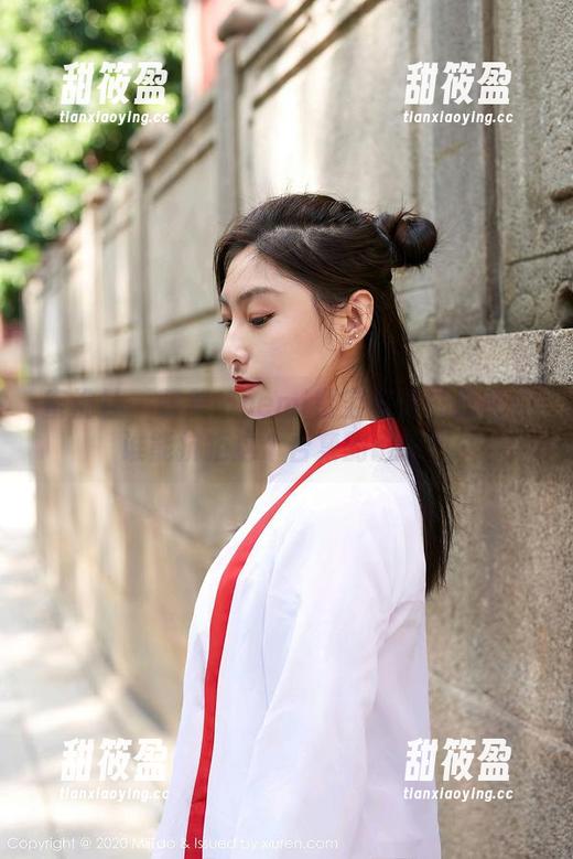 蜜桃社-萌美Moemi 蜜桃社 - 萌美Moemi镂空高清挑战赛:谁能抗拒这个合集的诱惑?