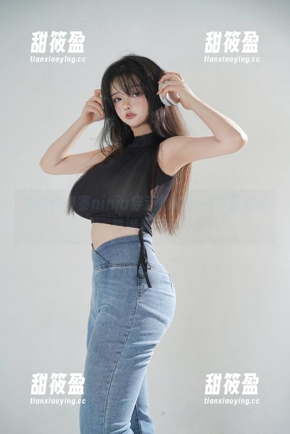 阿寨寨ninja 跟着阿寨寨ninja穿连体衣,图包里的资源满载而归