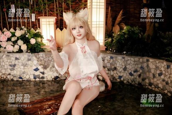 阿雪雪 阿雪雪×制服:合集下载,别眨眼,这可是致命吸引力!